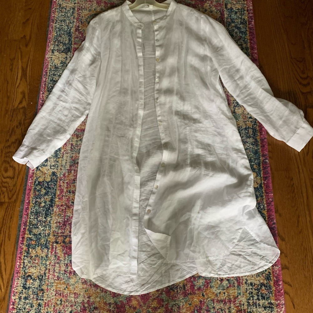 Eileen Fisher long linen top